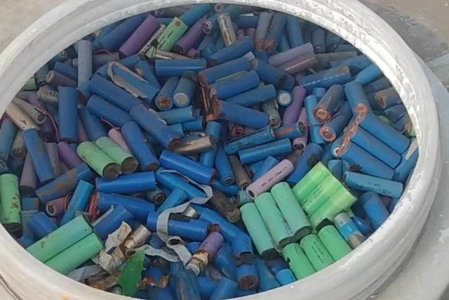 廢舊鋰電池的大批量處理，鋰電池熱解設備的高產能